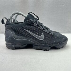 Womens 6 / 4.5Y Nike Air VaporMax 2021 FK Shoes Triple Black Running‎ Sneakers